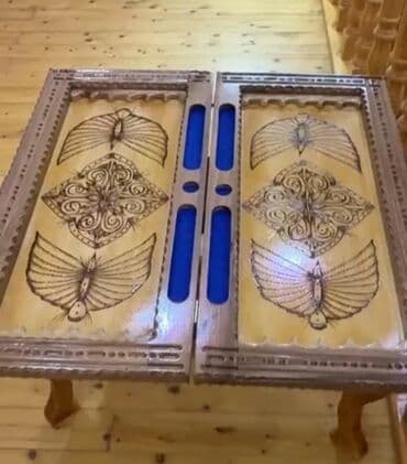 reception masa: Jurnal masası, Açılan, Taxta, Dördbucaq masa — 4