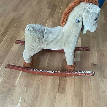 pianolar: Qədim At satilir — 3