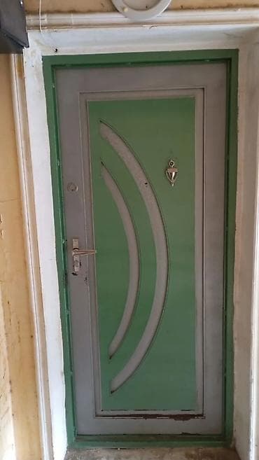gence kirayə ev: Ev satılır, Gence şeheri pasyolka şahlar hüseyinovda, 4 mertebeli daş — 1