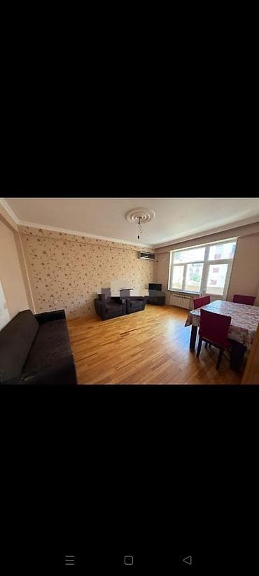 bine sovxoz evler: Binəqədide gençler şeherciyinde 6/2 mertebesinde 4 otaqli ev 450 azn — 2