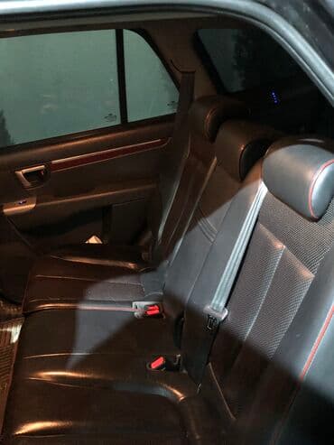 qadınlar ucun maşınlar: Hyundai Santa Fe: 2.7 l | 2008 il Ofrouder/SUV — 13