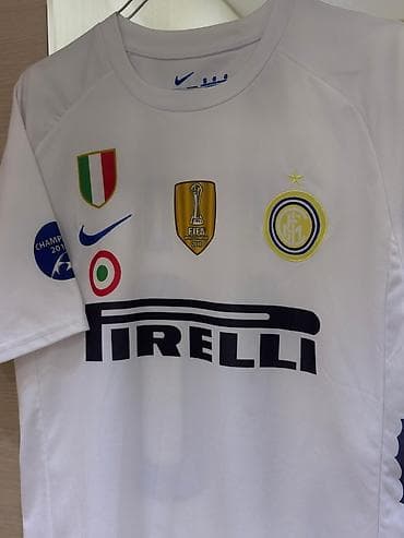 Перчатки: M razmer İnter forması. 4-5 dəfə istifadə olunub yazıları — 1