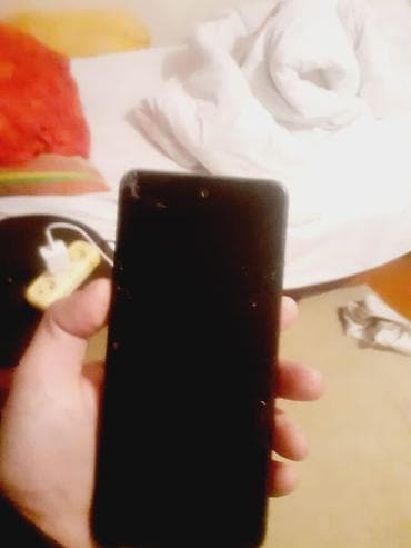 asus telefon: Salam telefon idyal vezyetde heç purablemi yoxdu sadəcə biraz cart — 1