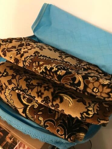 Yataq üçün Xovlu rəng - Qızılı Yataq örtüyü