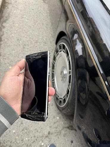 philips xenium 9@9u: Vertu Signature Touch, rəng - Gümüşü, Sensor — 5