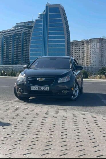 fiat 500l qiymeti: Chevrolet Cruze sedan – qara rəng, şəhər və tras üçün yığcam və ekonom — 2