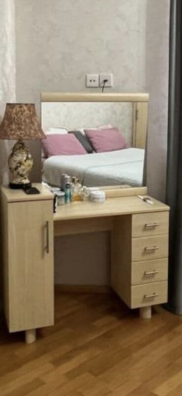 белая мебель в спальне: Двуспальная кровать, Новый — 2