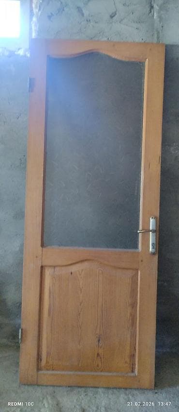 Сантехника: Şüşəli taxta qapı dəsti - Material: təbii ağac (şpon deyil), üzərində — 2