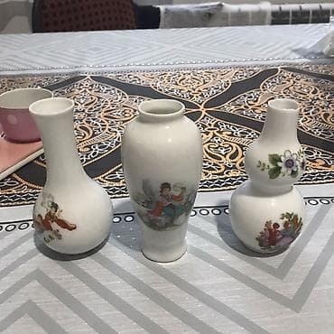 postel: Porcelan dekor dəsti - 3 ədəd kiçik dekorativ güldan: fərqli formalar — 1