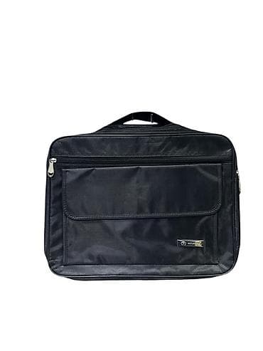 Gündəlik iş ritminə uyğun hazırlanmış bu notbuk çantası, həm texnikanı