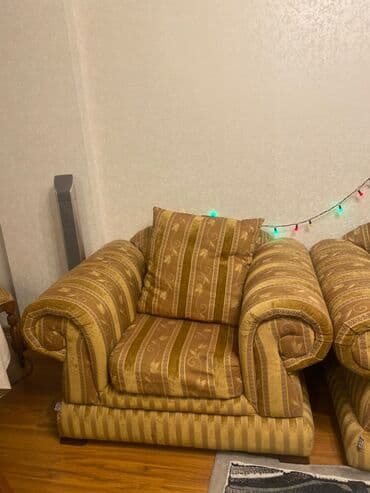 i̇kinci əl divanlar: İşlənmiş, Di̇van-kravat, 2 kreslo, Bazasız, Açılan — 2