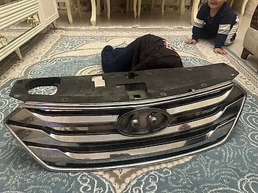 radiator işlənmiş: Hyundai Santafe üçün radiator barmaqlığı (ön panjur) Üstdən çıxma — 4