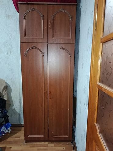 asilqan taxta: 2 qapılı, Qəhvəyi, Taxta, Açılan, Düz dolab — 1