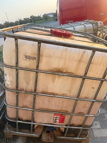 IBC konteyner (1000 L) - Həcm: təxminən 1000 litr - Material: iç — 3