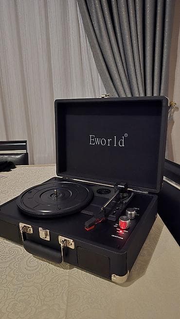 Eworld portativ vinil pleyer – çamadan tipli korpusda retro dizaynlı — 1