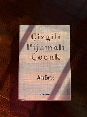 Электротранспорт: Satılır: 5 ədəd ədəbiyyat - Nikolas Sparks – “Ürəyimə bax” (YAY — 4