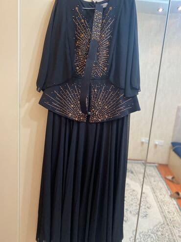 вечернее платье шифоновый: Zərif gecə/libas - Rəng: Qara - Model: Uzun, axıcı ətəkli, üst — 5