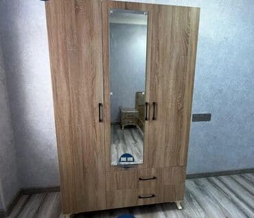 Pufiklər: Açılan, 3 qapılı Düz dolab, Qarderob, paltar dolabı — 3