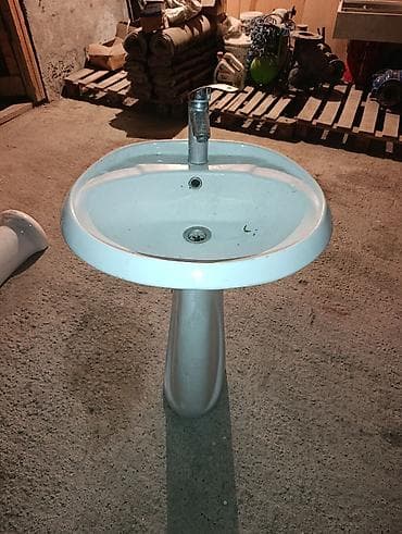 antik kran: Piyada ayaqlı keramik əlüzü (pedestal lavabosu) - Material — 4