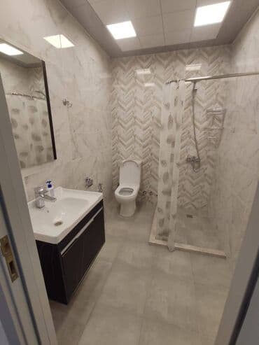 qarayev obyekt: Qaraev metrosunun yaxınlığında sari gəlin şadliq evinə yaxin 17 — 12