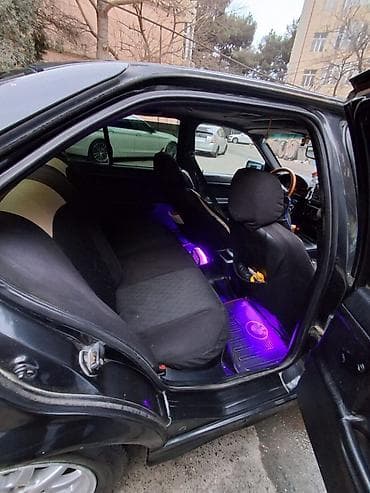 hella rally 2000: BMW 3 series: 2 l | 1992 il Sedan — 4