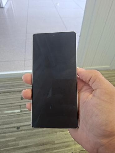 Samsung Galaxy S23 Ultra, rəng - Qara, Simsiz şarj — 3