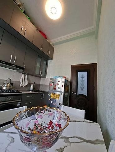 qaxda kirayə ev: Salam, hər vaxtınız xeyir olsun. Avtovağzal metroya 7-8 dəqiqəlik — 5