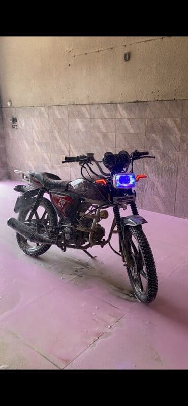 Su nəqliyyatı: Satılır: Moped/Motosiklet Model: “M50” (korpus üzərində qeyd) Rəng — 3