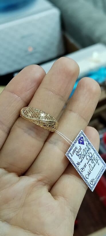 zümrüd qaşlı üzüklər: Üzük, Sarı qızıl, 585 Əyar, Qaşsız — 2