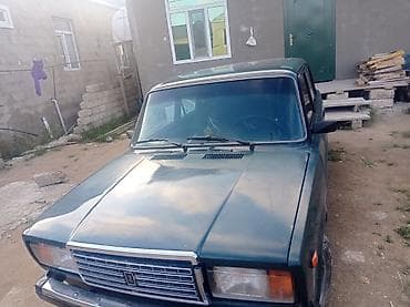 lada qapi: Model: Lada Riva/VAZ 2107 sedan Kuzov: 4 qapılı, tünd yaşıl rəng — 2