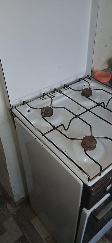 Qaz sobası Ayrıca dayanan, 3 gözlü