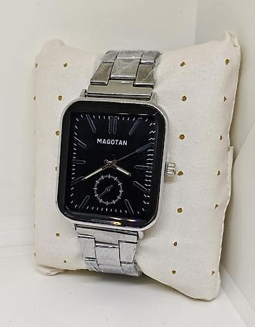 swatch black coat: Kvars mexanizmalı klassik qol saatları – kvadrat korpuslu modellər — 2