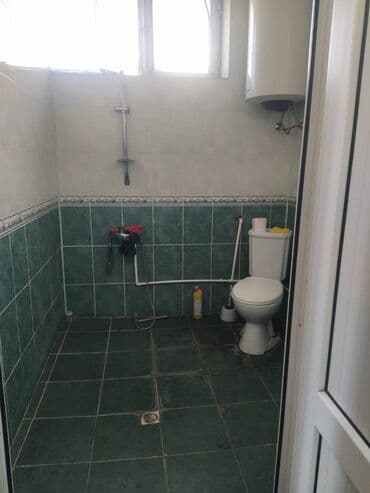 kirayə ofislər: Nəsimi rayonu, 3 cü mikrorayon bazarı ilə üz üzə,2 mərtəbli — 4