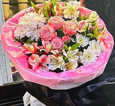 gul sekileri: Sumqayit Çiçək buketləri – “Eshq flowerss” Məhsul təsviri: - Zərif — 2