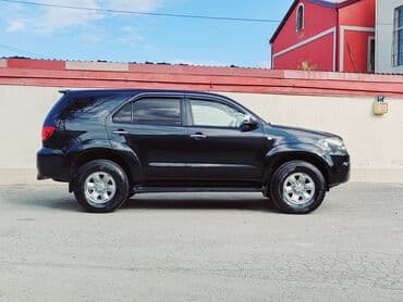 ravon 2: Toyota Fortuner: 2.7 l | 2006 il Ofrouder/SUV — 3