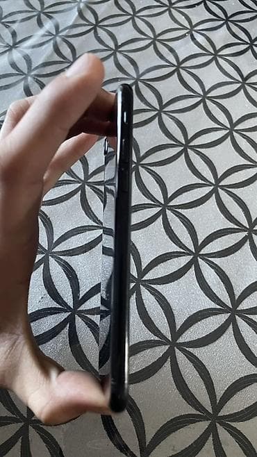 yalançı kamera: IPhone 7, 128 GB, Qara, Barmaq izi — 3