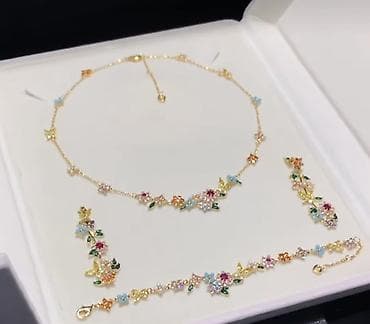 xonca desti: Material olaraq latundur uzeri 2 qat qizil suyu ile . Qashlar — 3