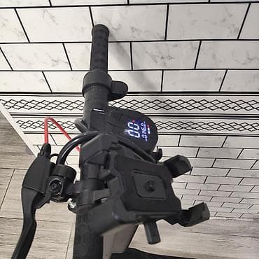 ikinci el scooter: ✅Təcili Ehtiyac olmadığı üçün satılır heç bir problemi yoxdur Yeni — 4