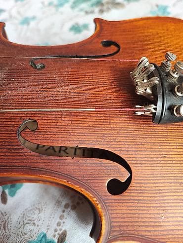 fingerboard: Məhsul: Partita skripka - Korpus: qabaq üz hissəsi sıx illi ladin — 1