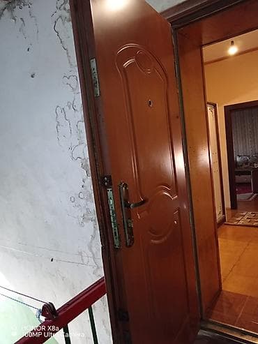 tek kıravat: Dəmir giriş qapısı – taxta teksturalı qəhvəyi dekorlu - Material — 5