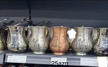 Тестомесильные аппараты: Dəmir,metal stəkanlar satılır. Kofe,ayran 15m,sok,çay — 10