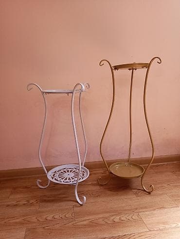 dibcək satışı: Yenidir Hündürlüyü 60 sm 72 sm. 2- si bir yerdə 30 AZN Ünvan — 5