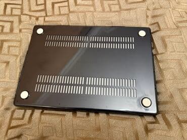 macbook case: Mükəmməl vəziyyətdədi, 2 aydı almışam 10 dəfə heç açıb istifadə — 4