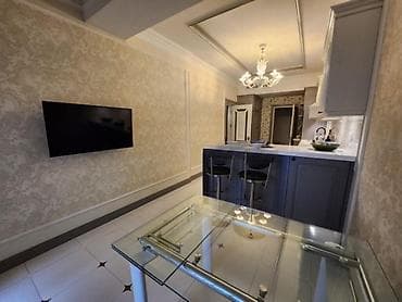 Mənzillər: İcarəyə verilir 3 otaqlı yeni tikili 212 m², 28 May m. Kateqoriya — 7