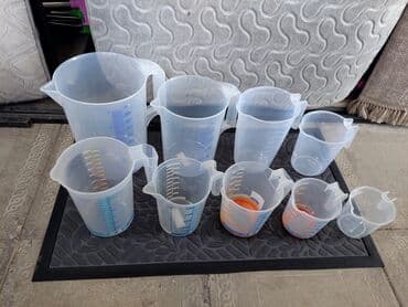 Mətbəx aksesuarları: Ölçü qrafinləri dəsti – şəffaf plastik, tutacaqlı və tökmə ağızlı - — 21