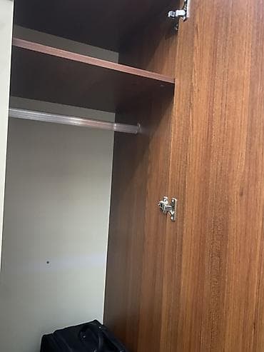 Mebel dəsti – şkaf və çarpayı - Üslub: müasir, qəhvəyi-açıq krem — 2