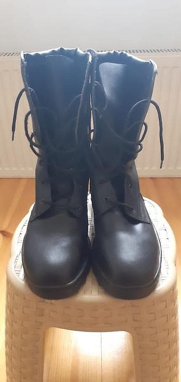 Botinka yenidir 40 manat olcusu 43