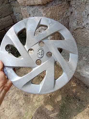16 liq disk teker 4 bolt: Toyota üçün orijinal təkər qalpaqları (hubcap) – 4 ədəd dəst. - — 3