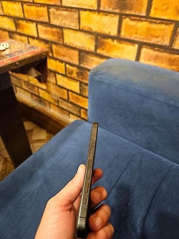 iphone 14 pro almaq: IPhone 14 Pro, Qara — 3