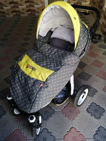 yay kalyaskası: Uşaq kaleskası 240 manata alınıb 50 manata satılır. Rusiya — 5